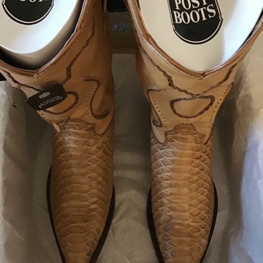 Dan Post Men's Tan Western Cowboy Boots with Distinctive Snakeskin Toe